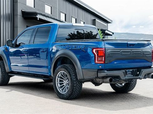 Used 2017 Ford F150 Raptor w/ Equipment Group 802A Luxury AWD/4WD image 2