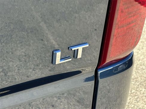 Used 2020 Chevrolet Silverado 1500 LT w/ All-Star Edition image 30