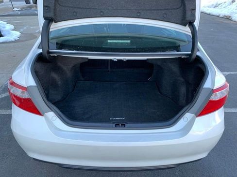 Used 2016 Toyota Camry SE image 26