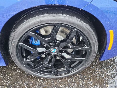 New 2026 BMW 330i xDrive Sedan w/ M Sport Package image 9