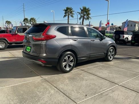 Used 2018 Honda CR-V LX image 9
