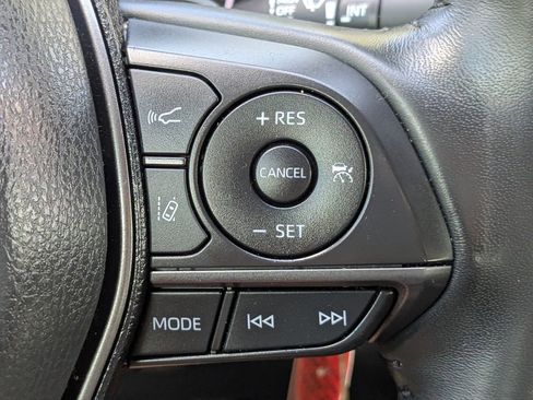 Used 2023 Toyota Camry SE FWD image 23