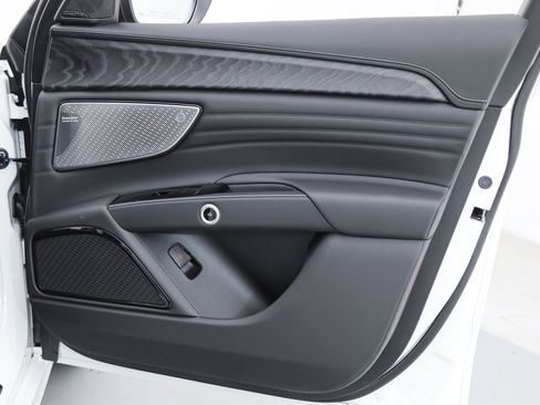 New 2026 Maserati Grecale Modena AWD/4WD image 9