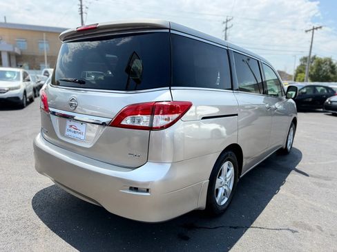Used 2013 Nissan Quest SV w/ Leather Pkg FWD image 3