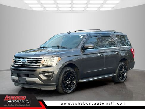 Used 2020 Ford Expedition XLT w/ Equipment Group 202A image 1