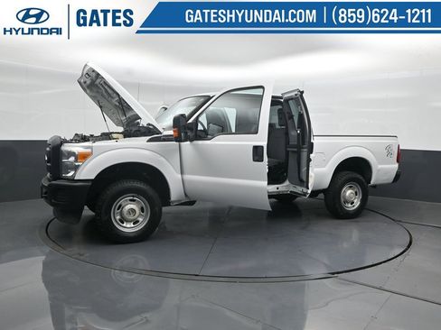 Used 2015 Ford F250 XL w/ Power Equipment Group AWD/4WD image 47