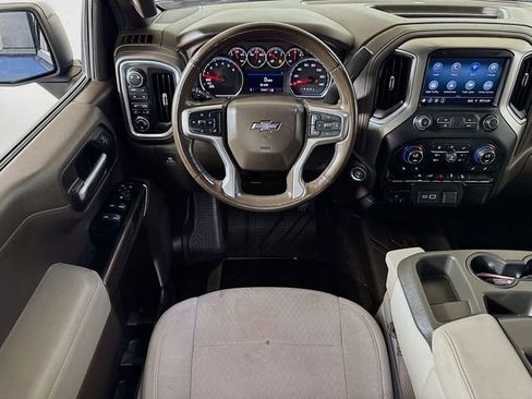 Used 2019 Chevrolet Silverado 1500 LT Trail Boss w/ Convenience Package AWD/4WD image 20