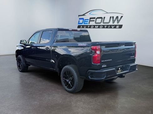 New 2026 Chevrolet Silverado 1500 Custom Trail Boss AWD/4WD image 5