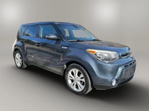 Used 2016 Kia Soul ! FWD image 4
