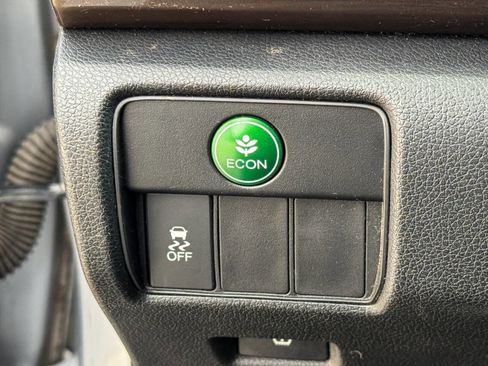 Used 2017 Honda Accord EX-L image 23