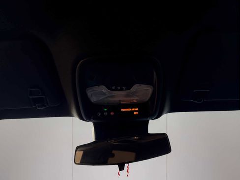 Used 2025 Chevrolet Colorado W/T w/ WT Convenience Package II image 19