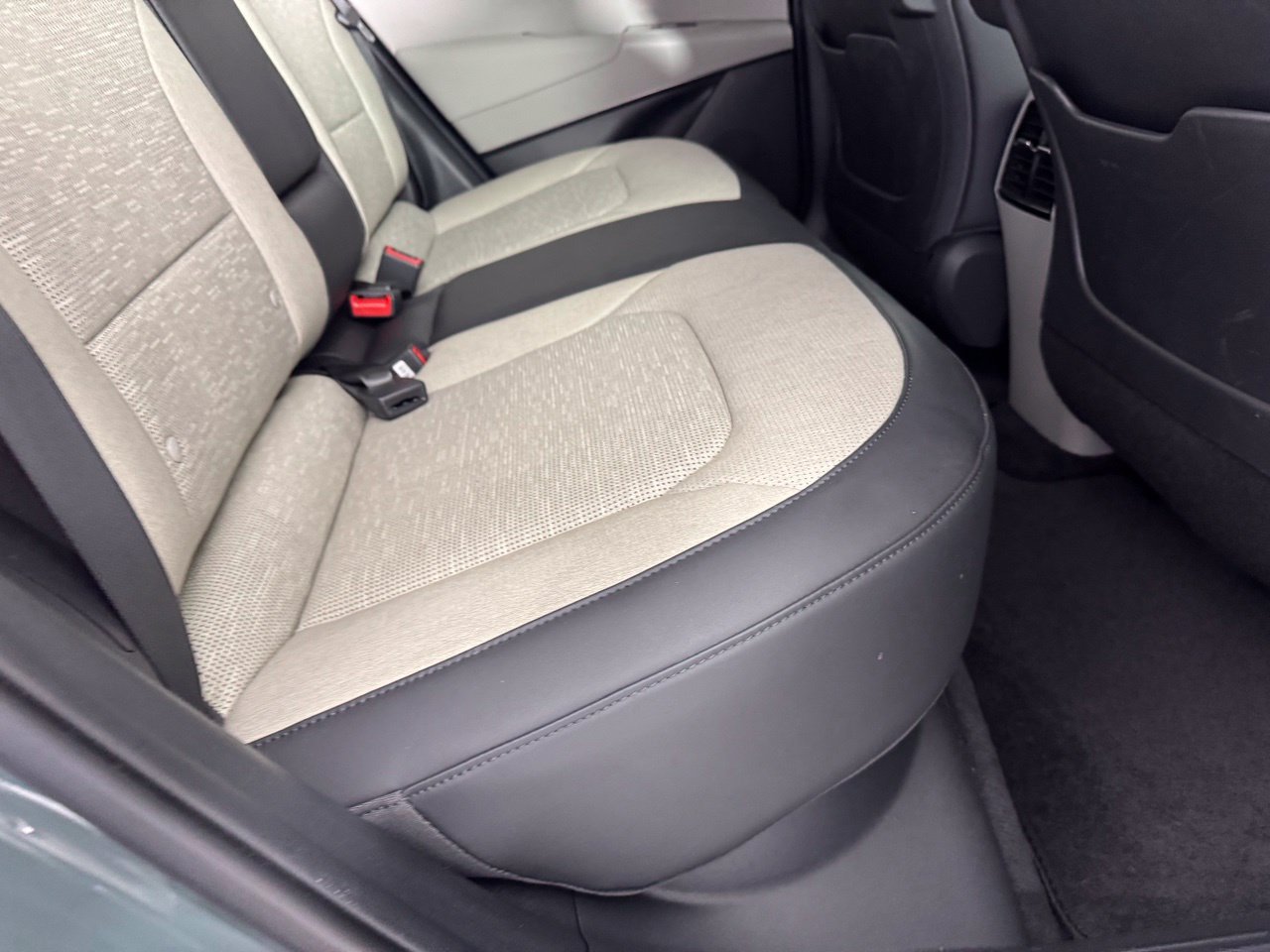 Used 2023 Kia Niro Wave w/ Wave Preserve Package FWD image 32