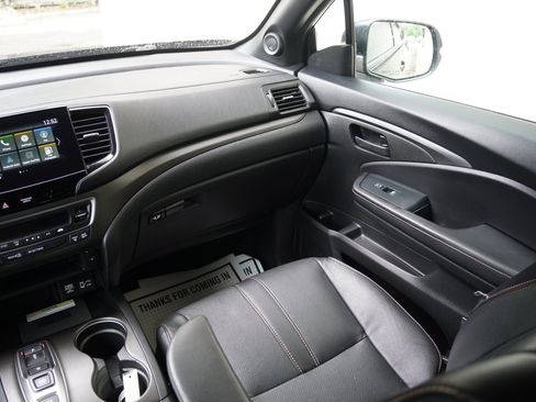 Used 2022 Honda Passport TrailSport image 24