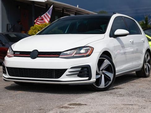 Used 2019 Volkswagen GTI SE FWD image 1