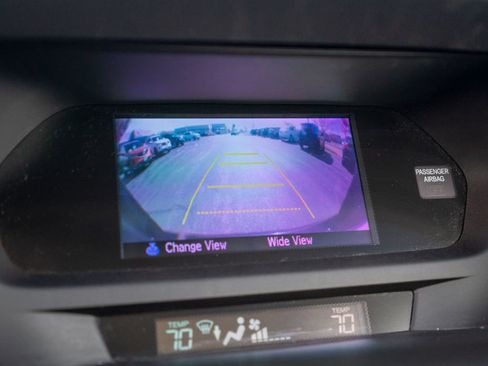 Used 2014 Acura ILX w/ Premium Package FWD image 40