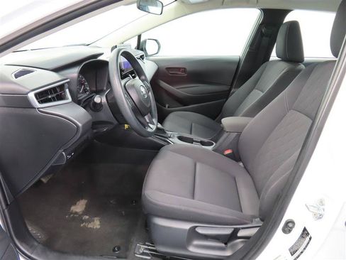 Used 2024 Toyota Corolla LE FWD image 16