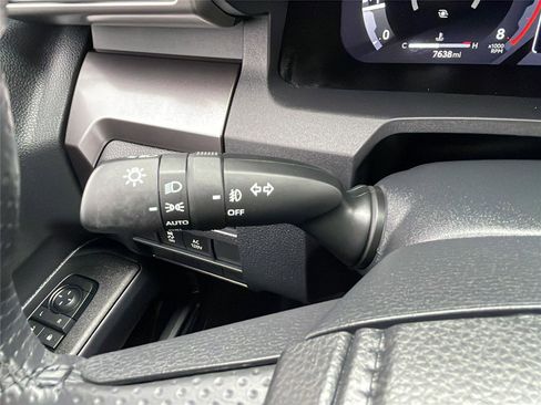 Used 2025 Toyota 4Runner TRD Off-Road image 23