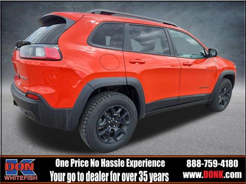 Used 2021 Jeep Cherokee Trailhawk w/ Trailer Tow Group AWD/4WD image 8