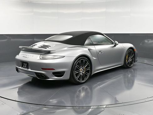 Certified 2015 Porsche 911 Turbo S image 8