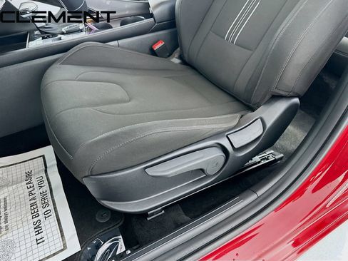 Certified 2023 Hyundai Elantra SEL w/ Convenience Package FWD image 28