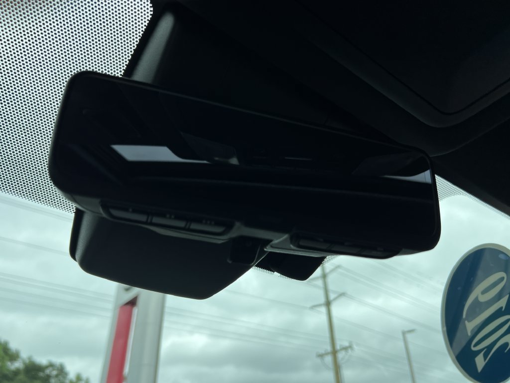 Used 2019 Toyota RAV4 XSE w/ Carpet Mat Package AWD/4WD image 40