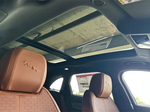 New 2026 Jaguar F-PACE R-Dynamic S image 16