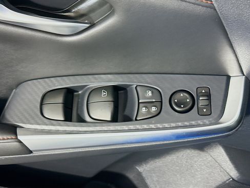 Used 2025 Nissan Sentra SR FWD image 24