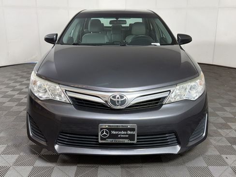 Used 2014 Toyota Camry LE FWD image 6