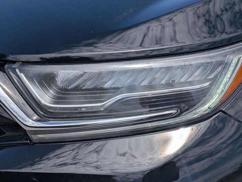 Used 2022 Honda CR-V Touring image 10