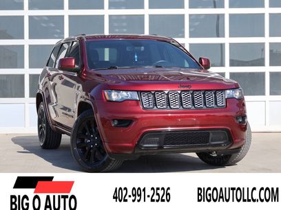 Used 2019 Jeep Grand Cherokee Altitude