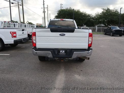 Used 2021 Ford F250 XL w/ Power Equipment Group RWD image 4