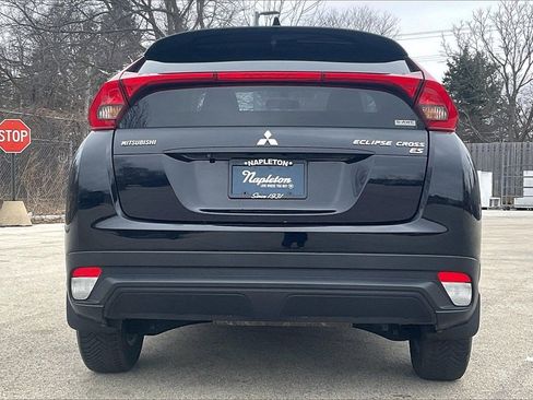 Used 2018 Mitsubishi Eclipse Cross ES image 4