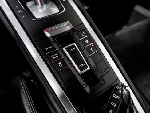 Used 2016 Porsche Boxster GTS RWD image 15
