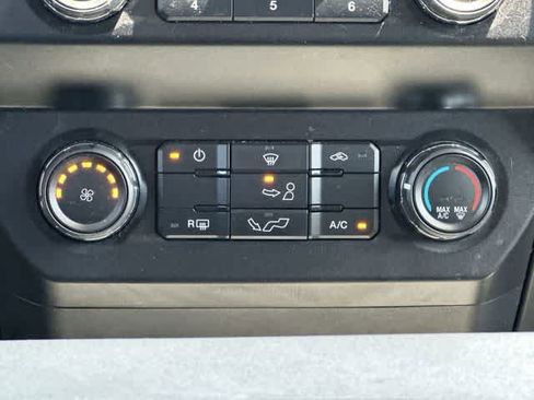 Used 2019 Ford F150 XL w/ Equipment Group 101A Mid AWD/4WD image 13