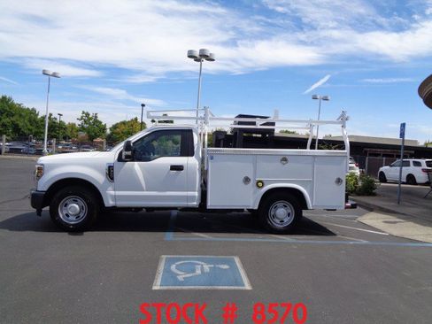 Used 2019 Ford F350 XL w/ Power Equipment Group RWD image 2
