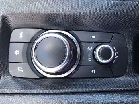 Used 2017 FIAT 124 Spider Lusso RWD image 39