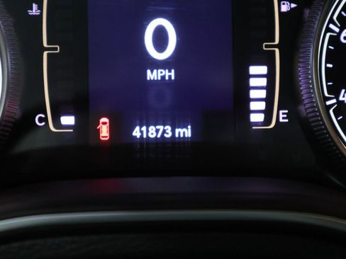 Certified 2021 Jeep Cherokee Latitude Lux image 36