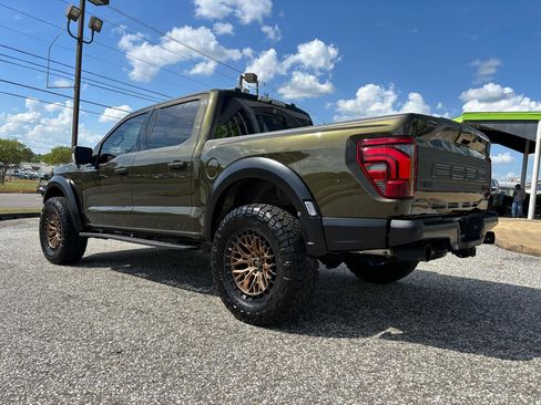 Used 2025 Ford F150 Raptor image 6