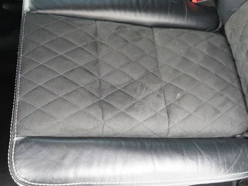 Used 2018 Mercedes-Benz G 550 Squared image 56