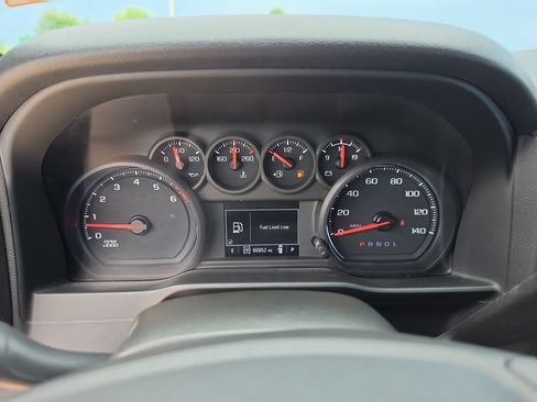 Used 2021 Chevrolet Silverado 2500 Custom w/ Custom Value Package AWD/4WD image 18