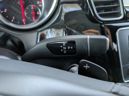 Used 2018 Mercedes-Benz GLE 43 AMG 4MATIC image 19