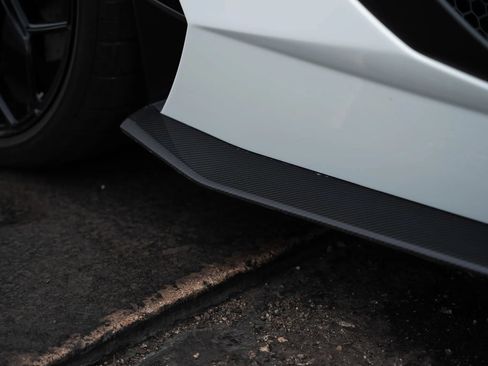 Used 2019 Lamborghini Aventador SVJ AWD/4WD image 26
