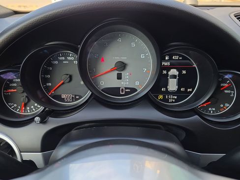 Used 2016 Porsche Cayenne S image 15