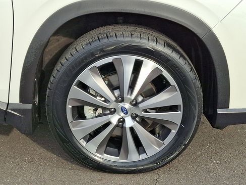 Certified 2021 Subaru Ascent Limited w/ Technology Package image 8