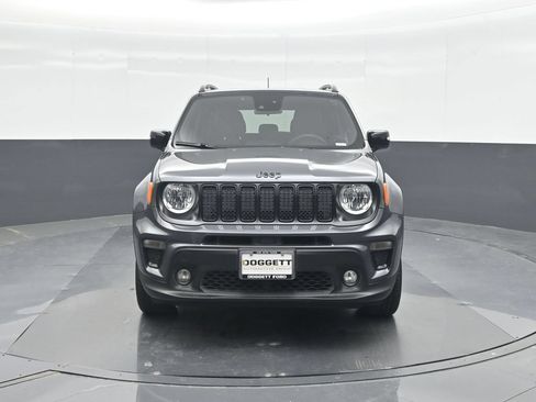 Used 2022 Jeep Renegade Altitude AWD/4WD image 5