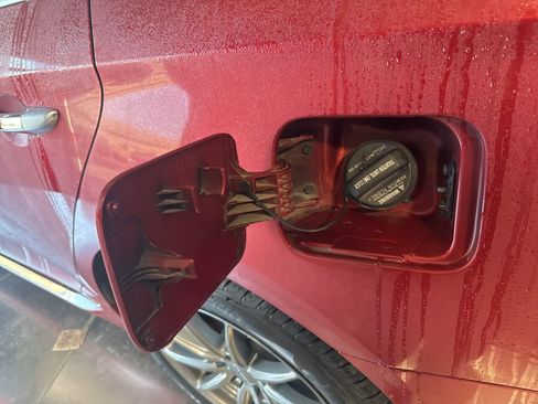 Used 2016 Hyundai Sonata Sport w/ Option Group 02 image 11