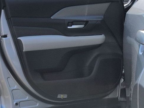 New 2026 Toyota Grand Highlander XLE image 13