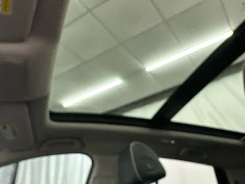 Used 2022 Acura RDX AWD w/ Advance Package image 15