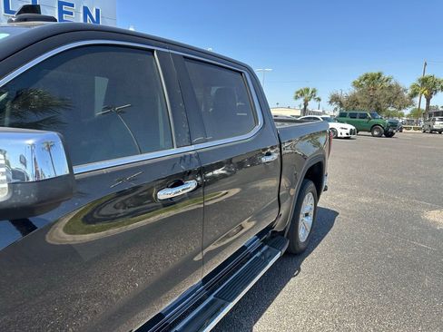 Used 2019 GMC Sierra 1500 SLT image 12