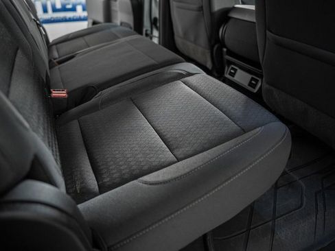 Used 2022 Chevrolet Silverado 1500 Custom image 30